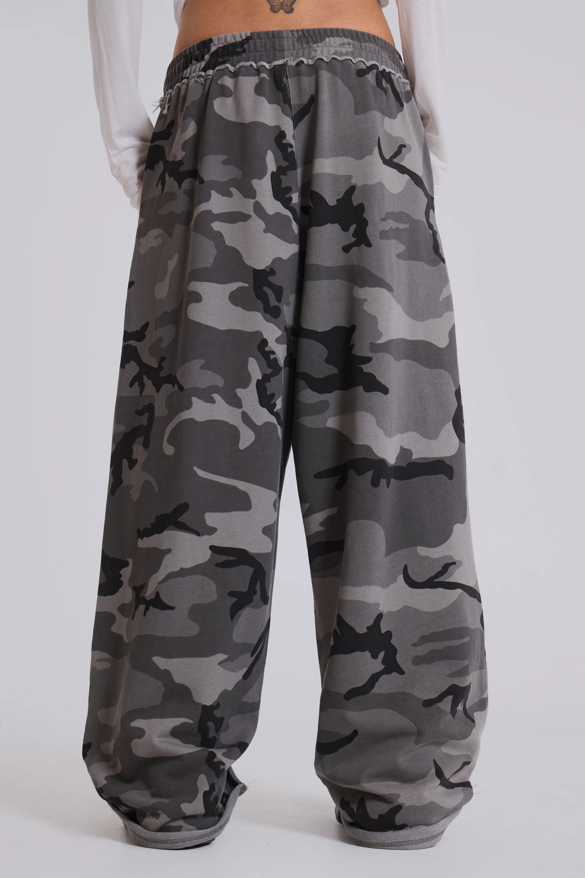 Black Baggy Camo Monster Joggers - Image 6