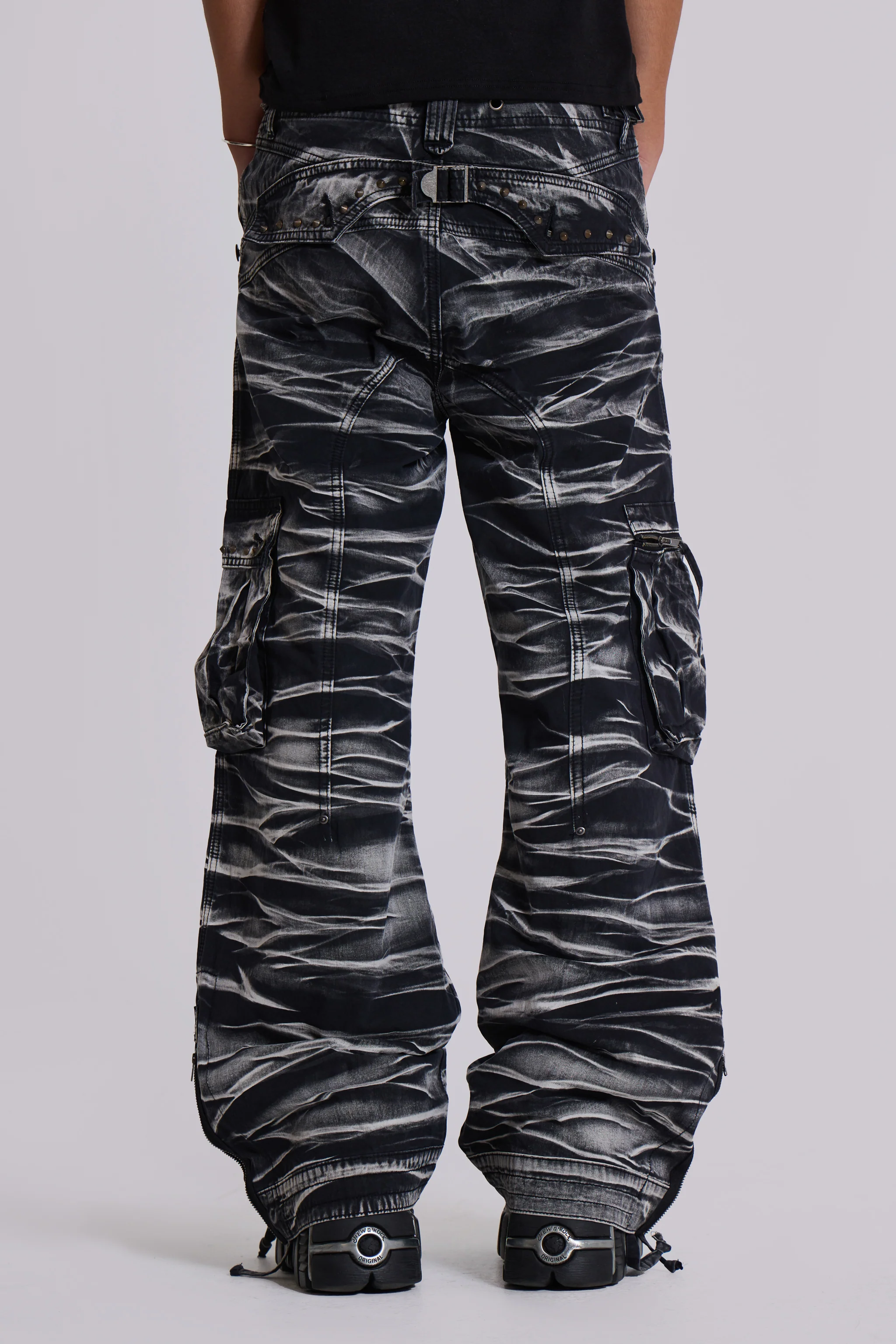 Frost Trooper Cargo Pants - Image 7
