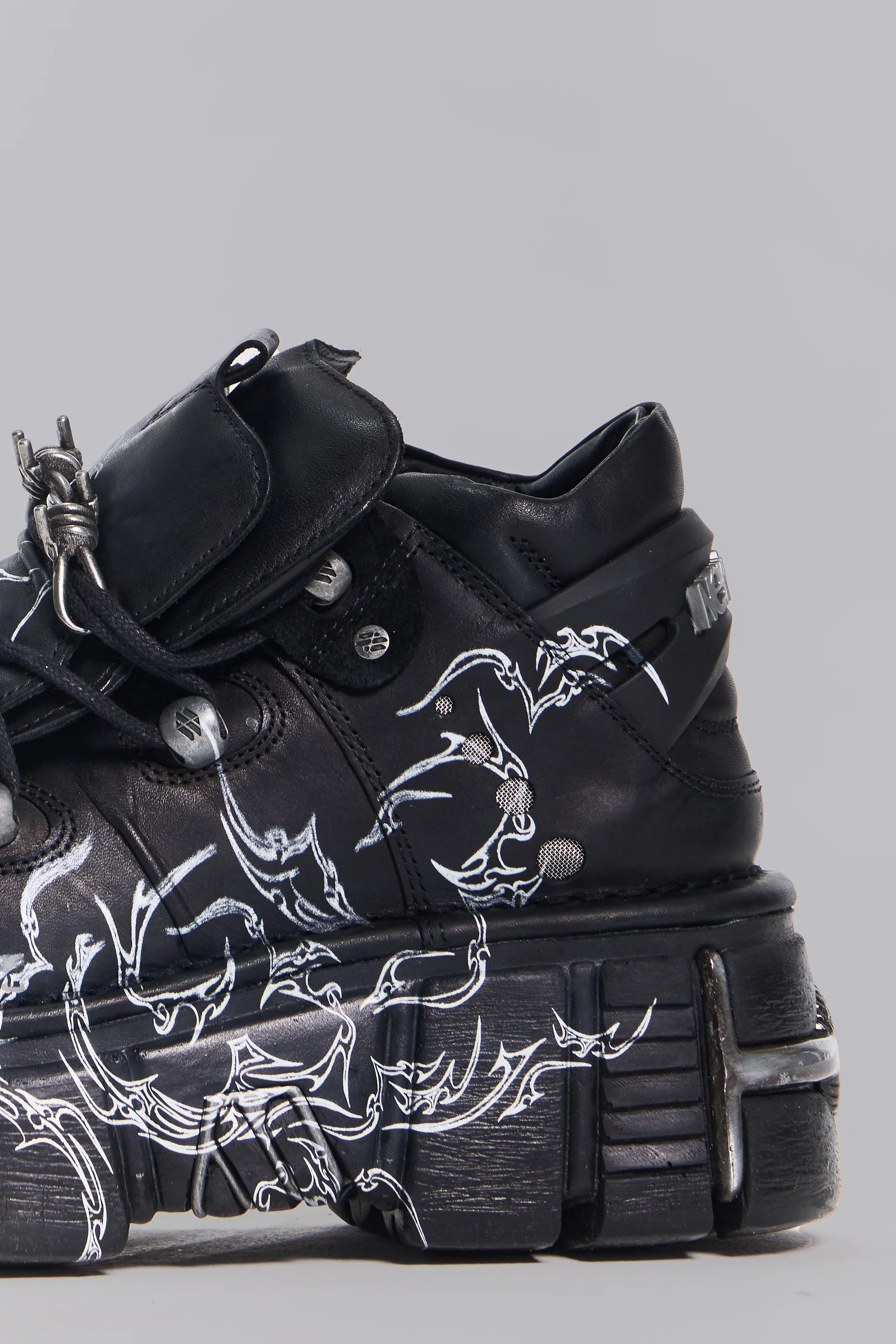 Glaive Tower Boots - Image 2