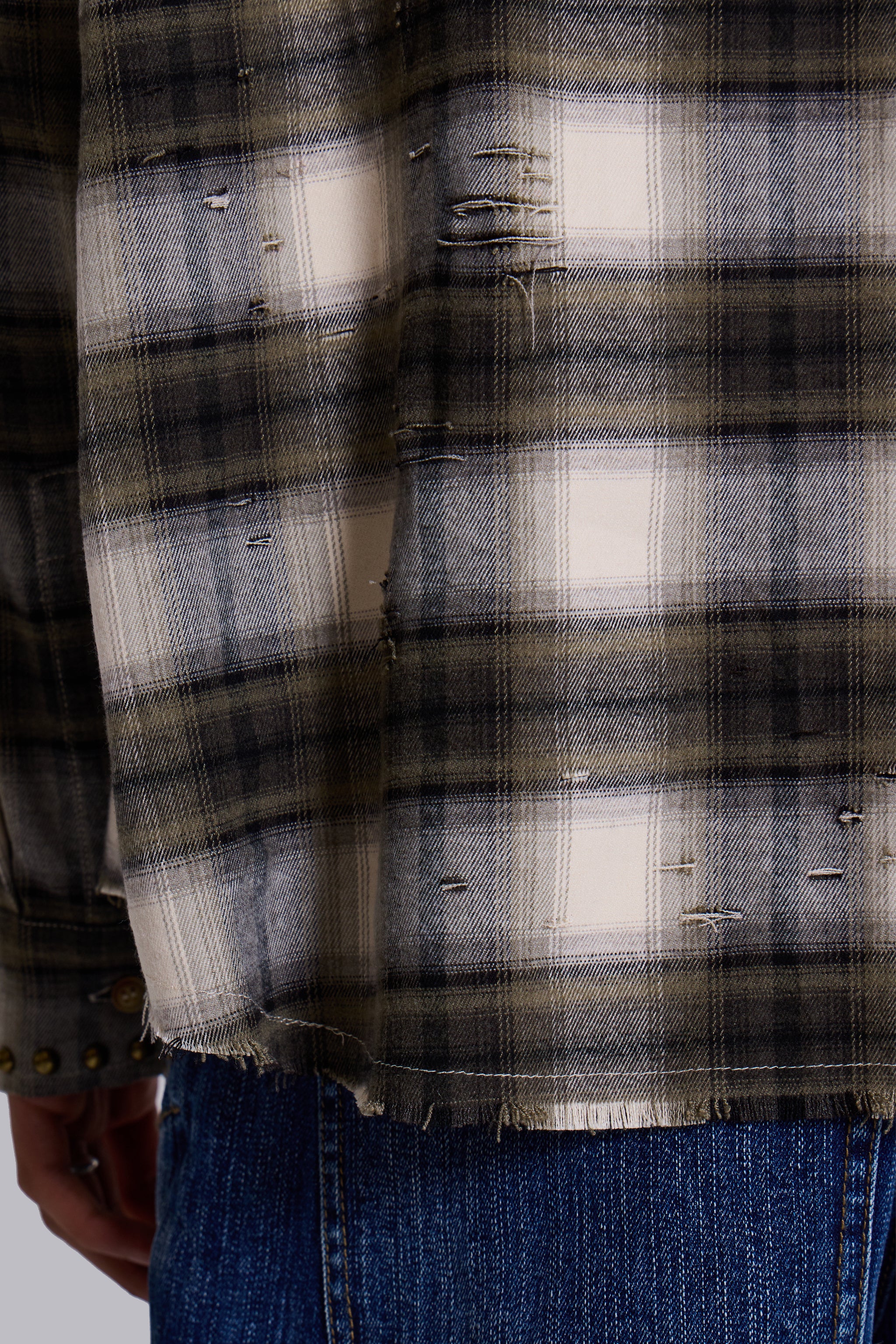 Taku Hooded Flannel Shirt - Image 9